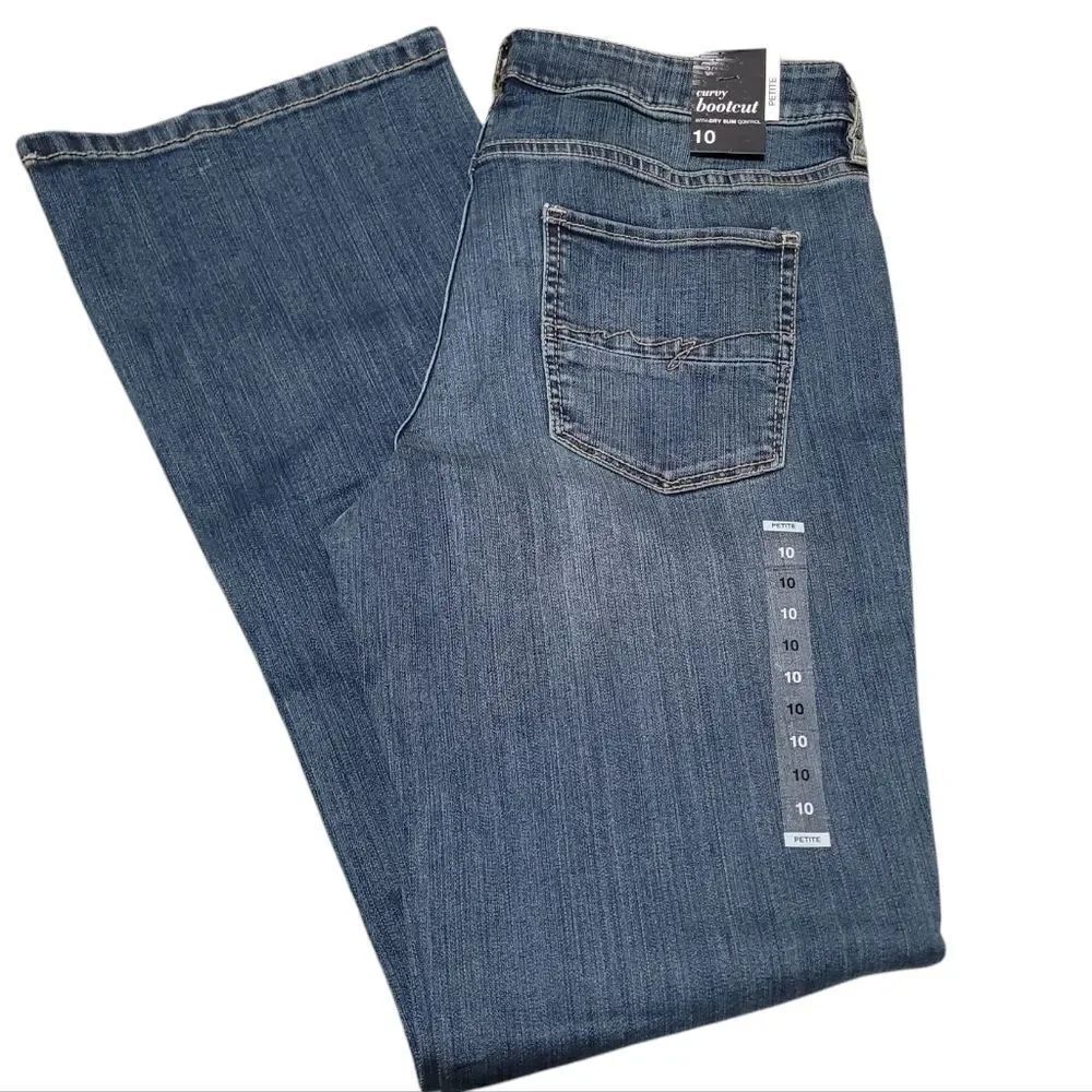 NY & Co curvy boot cut jean 10P